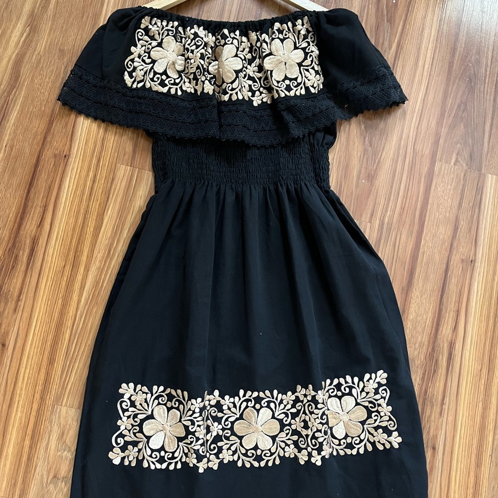 Black/gold mexican dress